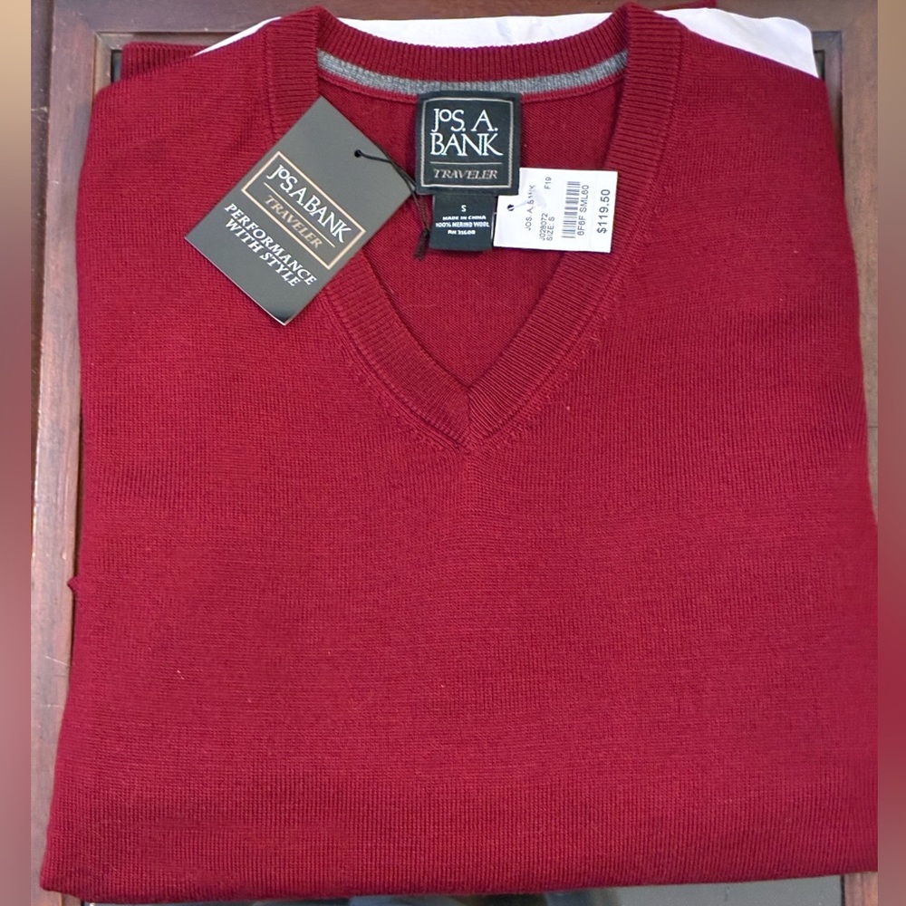 Jos. A. Bank Men's Burgundy V-Neck Sweater